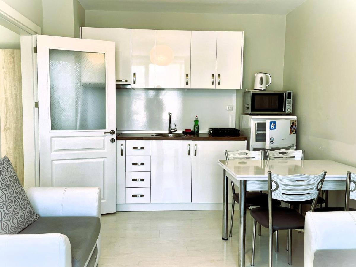 Apartments Stamopolu Lux With Pool View Primorsko Ngoại thất bức ảnh